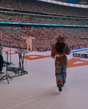 Niall Horan Instagram - Thank you all so much for all the support around The Show so far. I’m so happy you all are loving this album xx