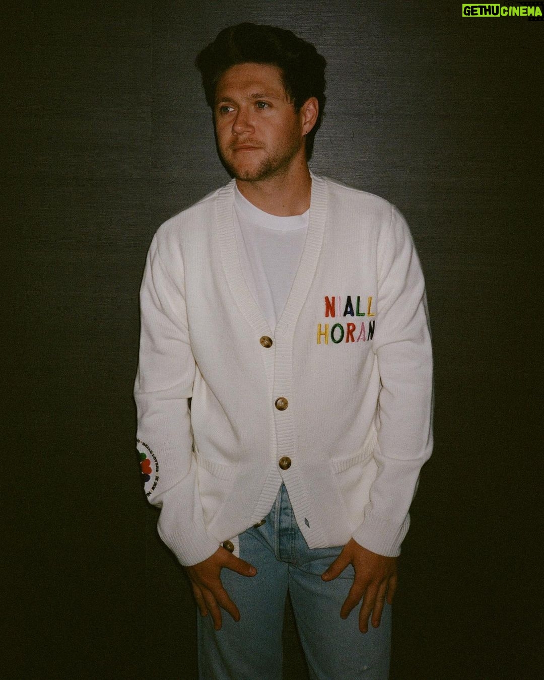 Niall Horan Instagram - HELLO LOVERS! New merch out now