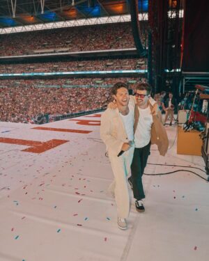 Niall Horan Instagram - Thank you all so much for all the support around The Show so far. I’m so happy you all are loving this album xx
