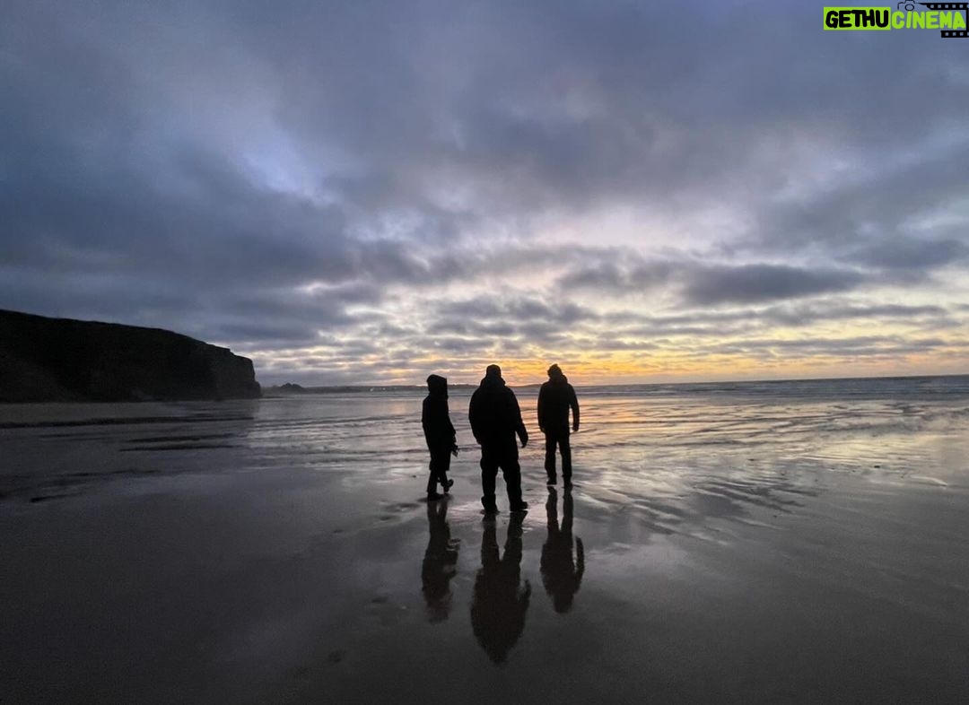 Niamh Algar Instagram - That's a wrap on Playing Nice! Thank you Cornwall for being such stunning hosts over the past 3 months, I've never felt more at home! Thank you to our extraordinary director @katehewittme for being so kind and inspiring. Thank you to @rabbit.track.pictures @studiocanaluk @itv & the incredible crew who made this job so special. And to @jginorton @jessierbrownfindlay & James MacCardle who I miss already! ❤️🎬❤️🎬❤️
