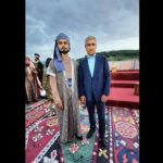 Nicat Əli Instagram - Anar Sahib oğlu Ələkbərov — Azərbaycan Respublikası Prezidentinin köməkçisi, Heydər Əliyev Mərkəzinin direktoru, Heydər Əliyev Fondunun icraçı direktoru. . Anar Müəllim diqqət və qayğınız üçün sizə dərin təşəkkürümü bildirirəm. . Tədbirin Quruluşçu rejissoru Əməkdar Artist Nicat Kazımov @kazimov_nicat . @culture.gov.az @theatresector @akademik_musiqili_teatr @shusha.azerbaijan #heydaraliyevfoundationoffical . #şuşa #cıdır #vaqifpoeziyagünləri #nəsimi #imadəddinnəsimi . . #nicataliofficial #nicatali #actor #oyuncu #set #serial #kino #film #azerbaijan #baku #azerbaycanfilm #dizi #zkfo #zenginkızfakiroğlan #musicaltheatre #notrdamqozbeli #akademikmusiqiliteatr #theatre #instagram #instagramaz #trt1 #imtahanofficial #xezertvofficial Cıdır Düzü Şuşa