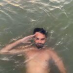 Nicat Əli Instagram - #sea #caspian #sun # . . #nicataliofficial #nicatali #actor #oyuncu #set #serial #kino #film #azerbaijan #baku #azerbaycanfilm #dizi #zkfo #zenginkızfakiroğlan #musicaltheatre #notrdamqozbeli #akademikmusiqiliteatr #theatre #instagram #instagramaz #trt1 #imtahanofficial #xezertvofficial #parisnotrdamaithaf #kvazimodo #квазимодо