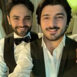 Nicat Əli Instagram - Balalarının toyinda mənim əkiz qardaşım 😁😉👍 . . . #nicataliofficial #nicatali #actor #oyuncu #set #serial #kino #film #azerbaijan #baku #azerbaycanfilm #dizi #zkfo #zenginkızfakiroğlan #musicaltheatre #notrdamqozbeli #akademikmusiqiliteatr #theatre #instagram #instagramaz #trt1 #imtahanofficial #xezertvofficial #parisnotrdamaithaf #kvazimodo #квазимодо