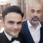 Nicat Əli Instagram - Əziz müəllimim sizi təbrik edirəm. Neçə neçə gözəl illərə çıxasız. Sizin tələbəniz olmaq və sizinlə eyninsəhnəni bölüşmək fəxrdir mənə. Doğum gününüz mübarək !!! @parvizmammadrzayevofficial @akademik_musiqili_teatr