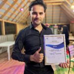 Nicat Əli Instagram - Qazaxıstanda sonuncu gecəmiz. Diplomlarımızı aldıq. Artıq məndə də "ГИТИС"- in diplomu var 😁 . P.s. bu 11 gün ərzində müxtəlif ölkələrdən və şəhərlərdən gələn, müxtəlif xarakterli insanlarla çalışdıq, öyrəndik, dedik, güldük, əyləndik, bir birimizə dəstək olduq. Çox doğmalaşdıq. Bu qədər fərqli xasiyyətə, düşüncəyə malik olan insanlardan ayrılanda, bu qədər kədərli olacağını bilməzdim. . @akademik_musiqili_teatr @culture.gov.az @@gitis.official @gitis_international #гитис #qazaxıstan #зеренда #мастеркласс Kazakhstan