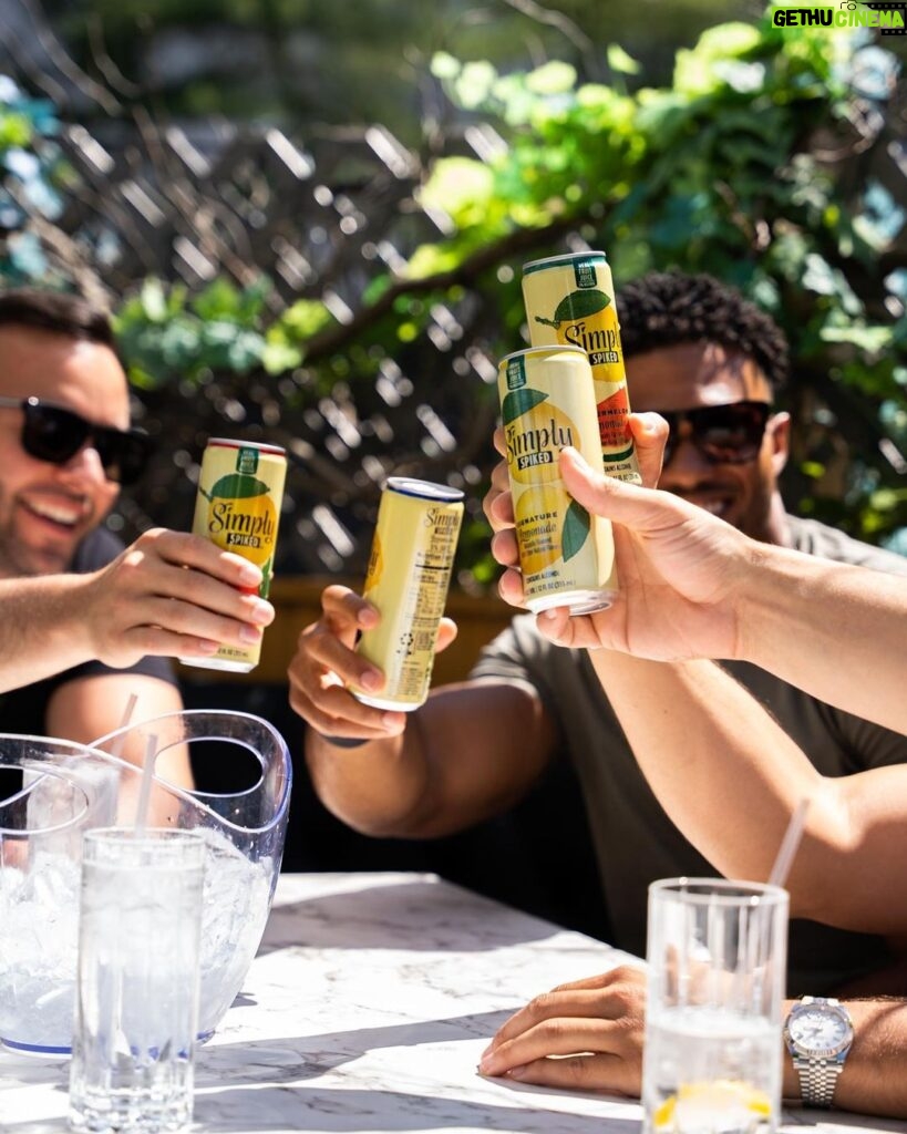 Nick Barrotta Instagram - can’t get enough of @drinksimplyspiked — we’re cracking a few open in honor of simply’s 21st birthday. go grab one and let’s celebrate! there’s nothing like a cold one on a hot summer day! 😎🎉 #itsgettingjuicy #partner The Ivy Kitchen & Bar