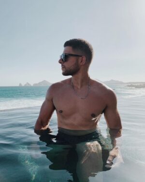 Nick Barrotta Instagram - you’re mindful of it all when your mind full of it all