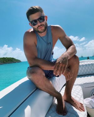 Nick Barrotta Instagram - distance, i’m on a different mission 🌊