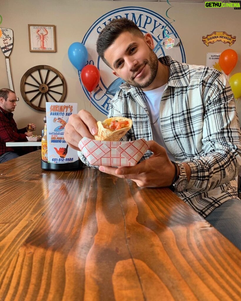 Nick Barrotta Instagram - happy cinco de mayo! 💥 as some of you know i helped open a burrito bar this past september on long island. it’s been so much fun watching @shrimpysburritobar_hton become a hit in my hometown! if you’re on LI... you know where i’m sending you!! 🌮🌯 #cincodemayo #thankmelater
