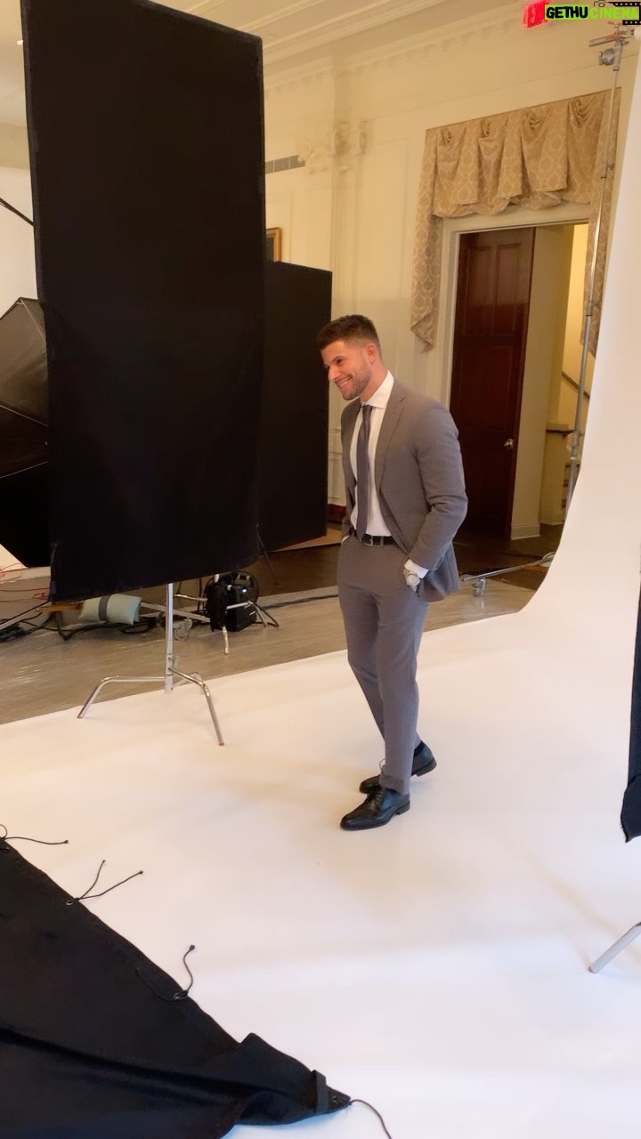 Nick Barrotta Instagram - it’s work, but doesn’t feel like it 🙏🏼🎬 #bts #allan #bet #theovalonbet