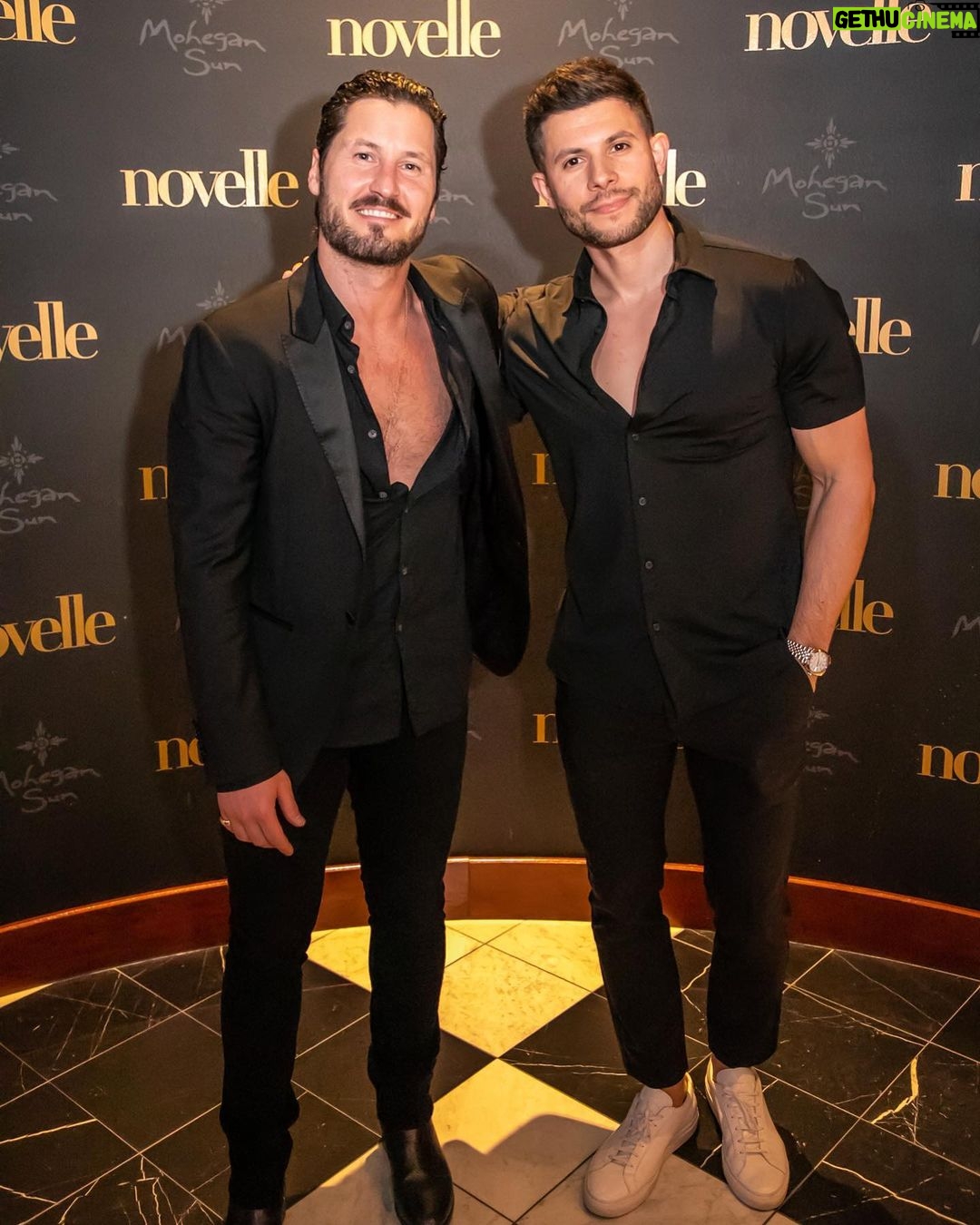 Nick Barrotta Instagram - hit connecticut with my guy @valentin for a proper cinco de mayo celebration and left no crumbs on the dance floor! thanks @mohegansun for another fun visit🕺🏻 Mohegan Sun