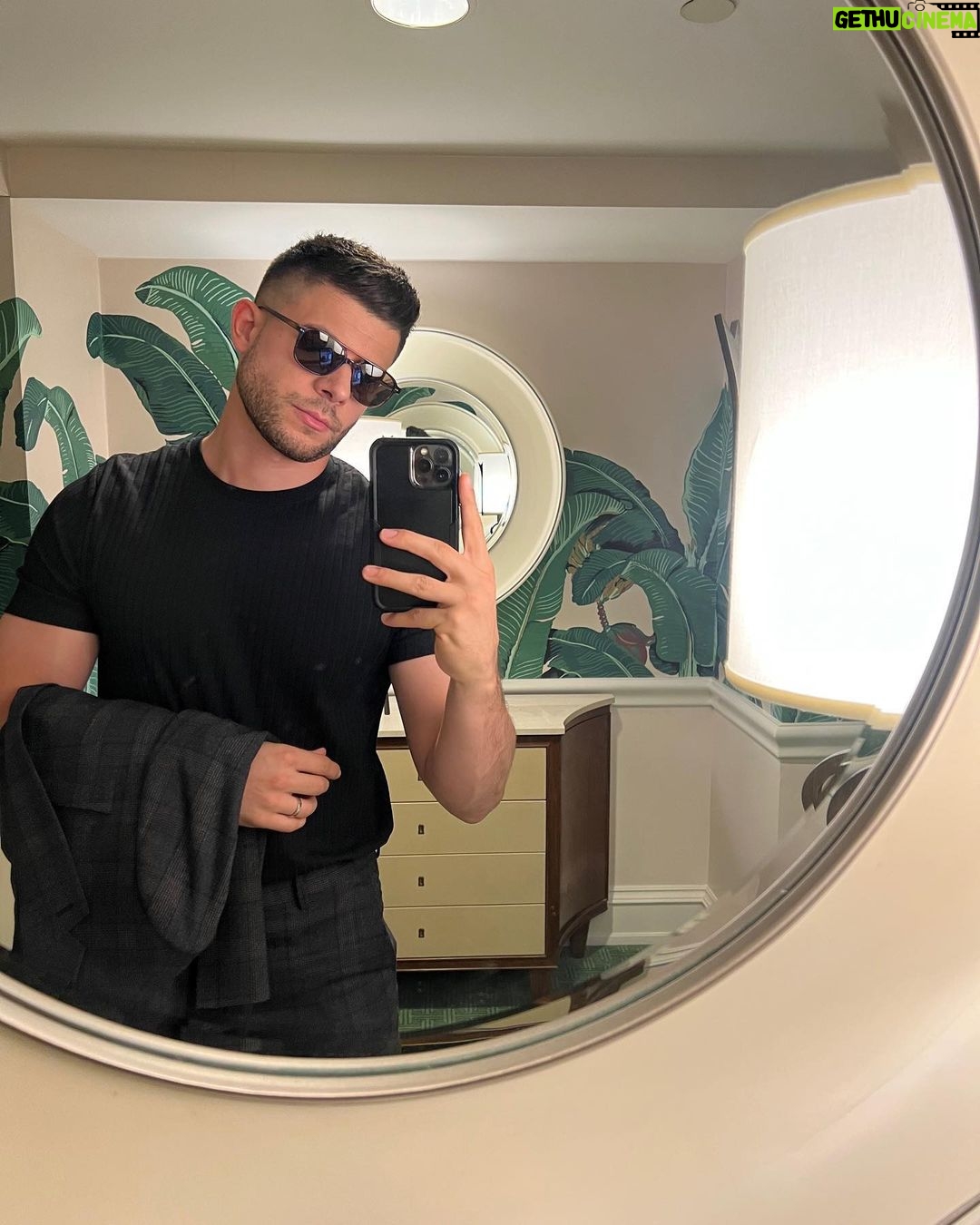 Nick Barrotta Instagram - @americanfilminstitute 😎🌴 Beverly Hills, California