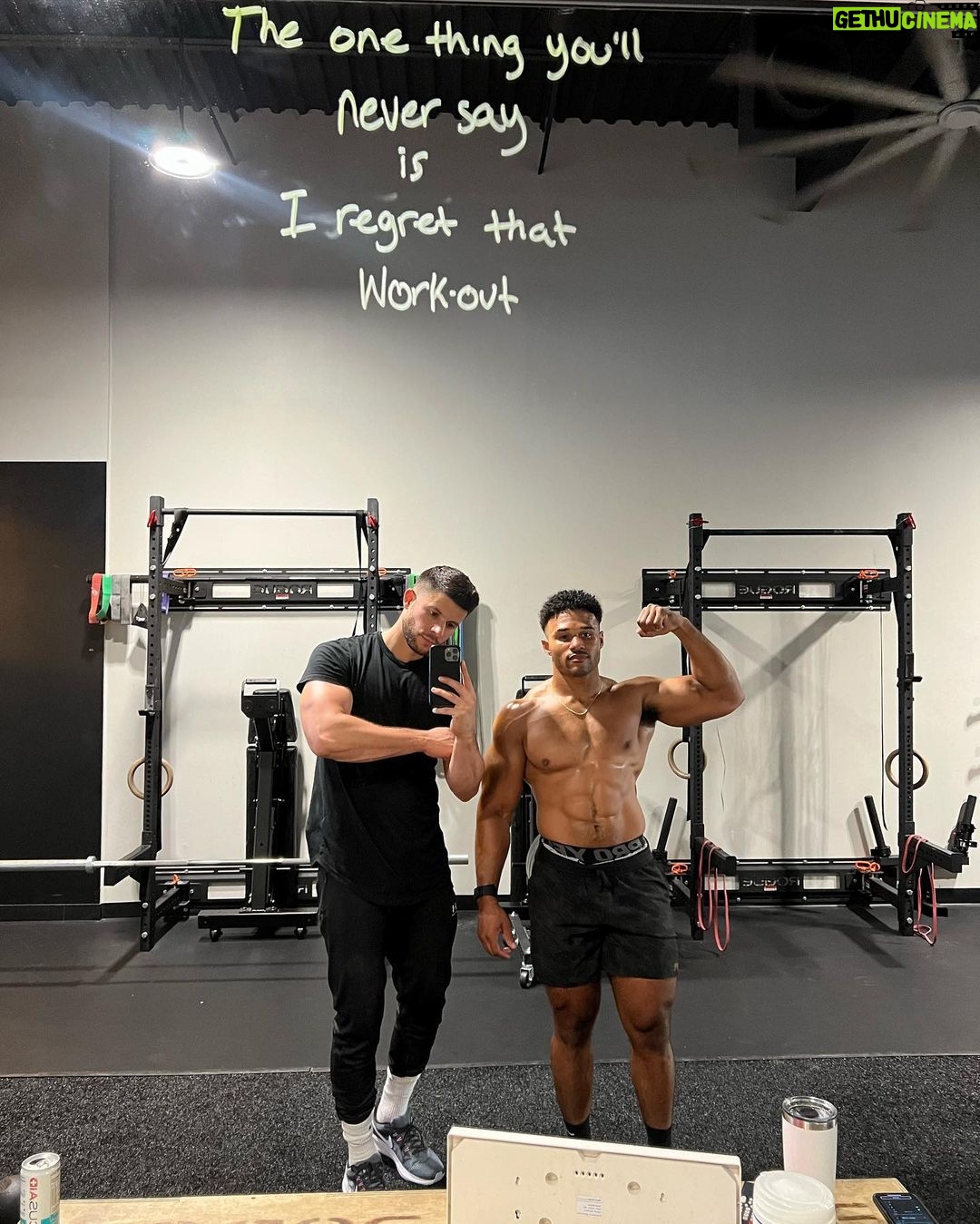 Nick Barrotta - 3.8K Likes -