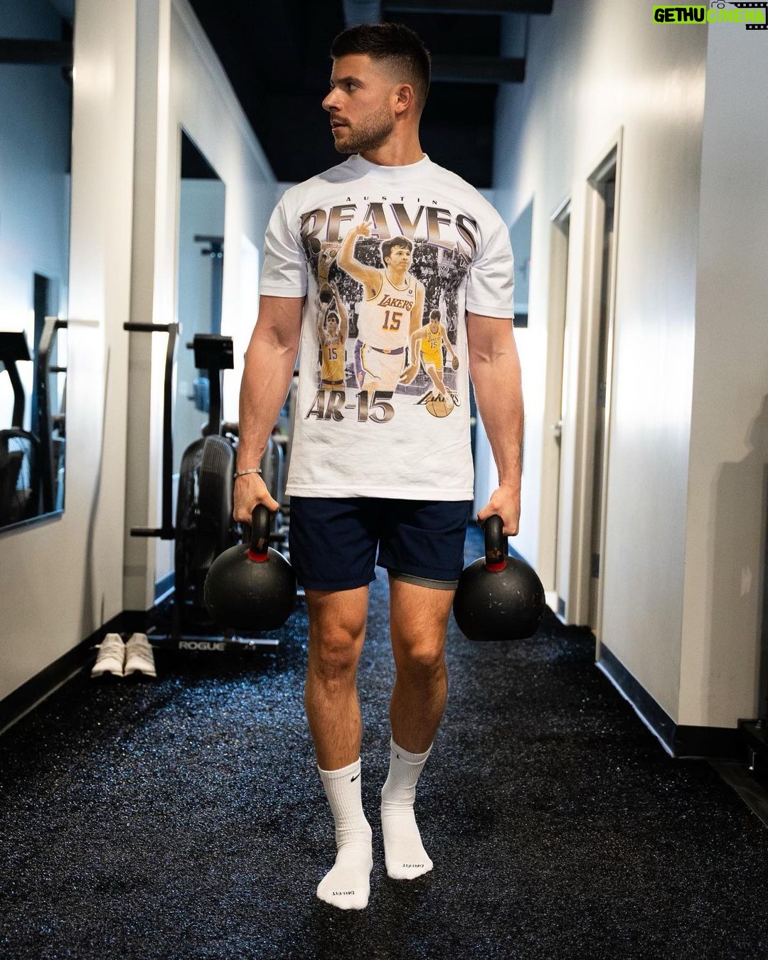 Nick Barrotta Instagram - own lane. own race. own pace 8WELL