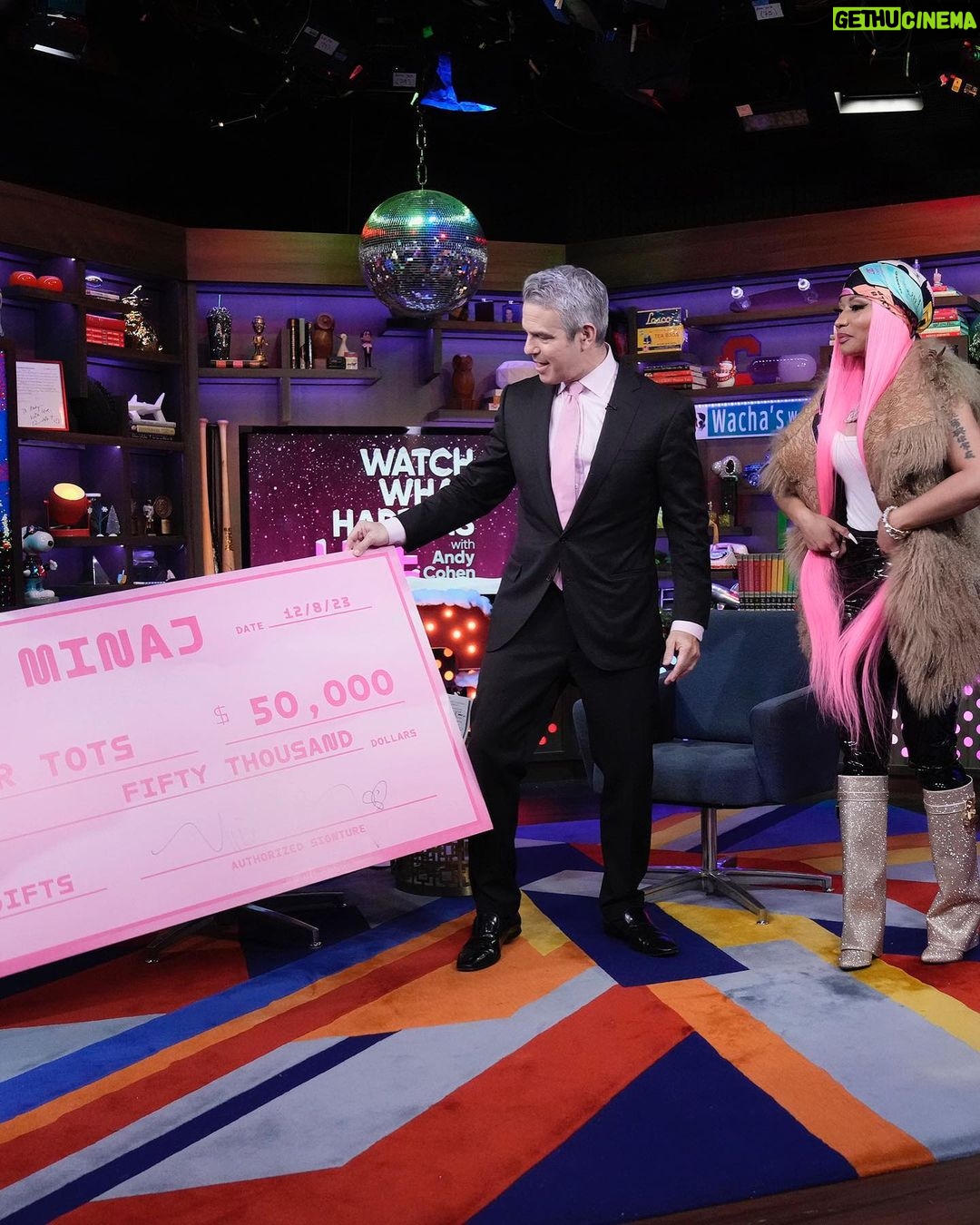 Nicki Minaj Instagram - SWIPE to view my answers. Had a blast as always @bravoandy @bravowwhl