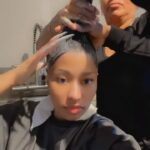 Nicki Minaj Instagram - 😝 #BigDifference sound on tiktok 😍 Yo @bobcarking_ lemme hold sum’
