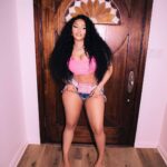 Nicki Minaj Instagram - Boi affi dead if he ever diss meeeeee. He know what to do if he ever miss meeee 🎀