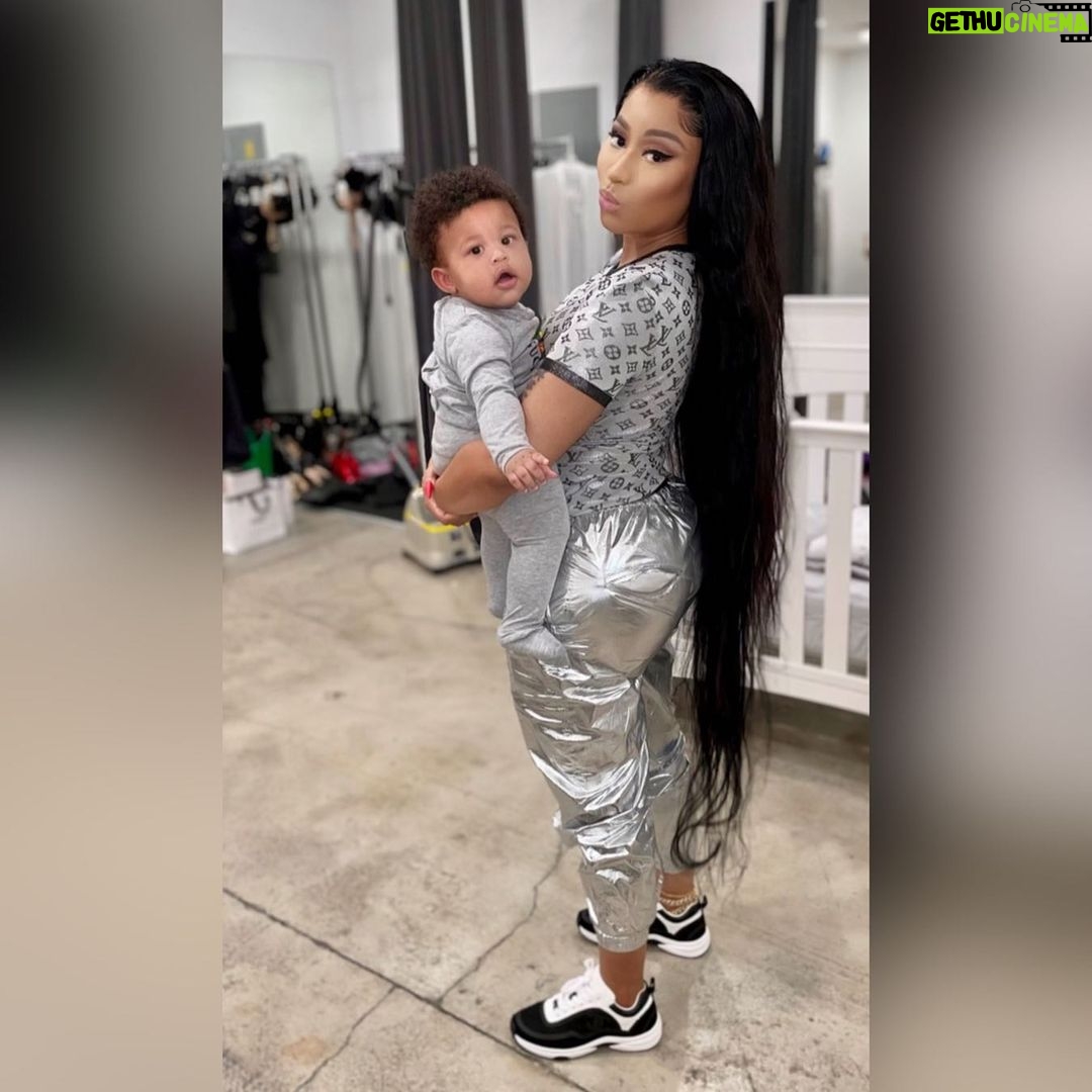 Nicki Minaj - 2.7 Million Likes - All I can think about is how sleep deprived my husband & I were. And how I wouldn’t trade even one minute of the journey to becoming your mom.
🌸🌸🌸
3 diff moms in this slide. Papa, one day I hope you’ll know how lucky you are to have them.
🌸🌸🌸
Happy Mother’s Day Mommy. Thank you for bringing me to church with you when I was a kid.
🌸🌸🌸
Happy Mother’s Day to my husband’s mother who helped us soooo much in the first year so we could get a few hours of sleep sometimes.
🌸🌸🌸
Happy Mother’s Day to my husband’s grandmother whom he adores.
🌸🌸🌸
And to you. The mothers who have no clue how you’re going to “figure it out”. Wishing you blessings & peace. You will ABSOLUTELY figure it out. I promise. You’re a
super-hero🙏🏾💞💞💞