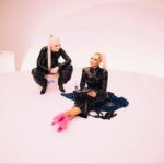 Nicki Minaj Instagram - #AloneVideo out now🎀