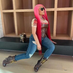 Nicki Minaj Instagram - Caught’m wit they hand out tryna catch the sauce 🥣
