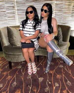 Nicki Minaj Instagram - 3 generations of Petty. Plus mommy…
Moments 4 Life…🎀