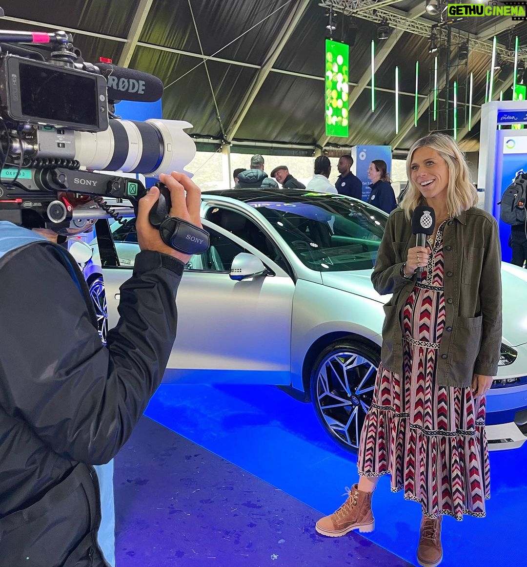 Nicki Shields Instagram - Uh oh.. Double trouble on the mics this weekend at @fosgoodwood for ITV! š¤šļø Thrilled to be hosting the ITV Festival of Speed highlights shows and joining @suziperry100 for the @itv Live shows on Sat and Sunday. Bring it on (and the rain and wind š«). #goodwoodfos #itvsport #goodwood #womeninmotorsport #motorsport