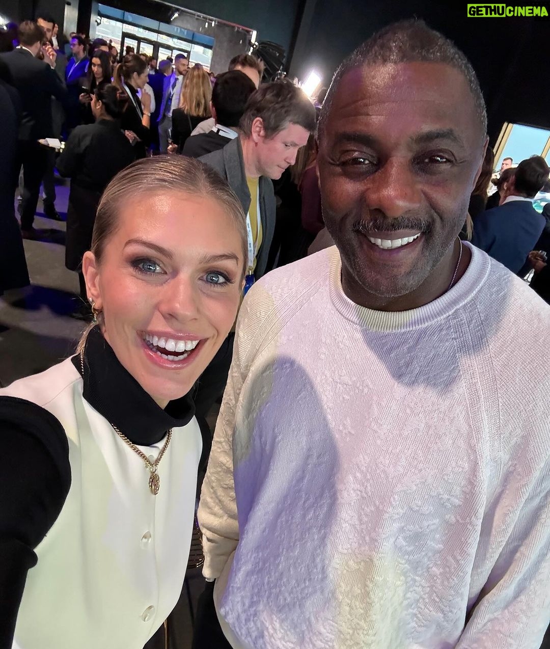 Nicki Shields Instagram - @idriselba and @sirmofarah graced us with their almightly presence today! πππΌπ
Just a few of the special guests in the audience today, as we celebrated the launch of the Electric 360 (@fiaformulae @extremeelive and @e1series), and PIF partnership. An exciting new chapter in electric racing ππΌ Love this sustainably made cream suit from @aligne. Didnβt love the fear of spilling my lunch down it! π€π€π€π€ #formulae #extremee #e1 #electric360 #PIF #motorsportpresenter #sustainablefashion #electric