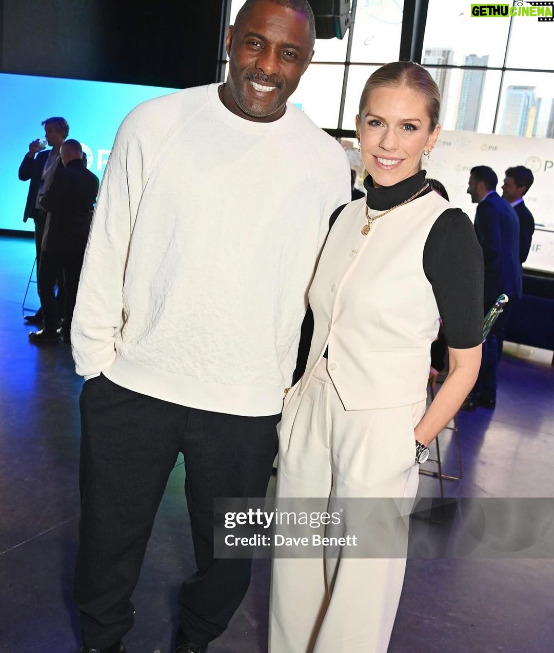 Nicki Shields Instagram - @idriselba and @sirmofarah graced us with their almightly presence today! πππΌπ
Just a few of the special guests in the audience today, as we celebrated the launch of the Electric 360 (@fiaformulae @extremeelive and @e1series), and PIF partnership. An exciting new chapter in electric racing ππΌ Love this sustainably made cream suit from @aligne. Didnβt love the fear of spilling my lunch down it! π€π€π€π€ #formulae #extremee #e1 #electric360 #PIF #motorsportpresenter #sustainablefashion #electric