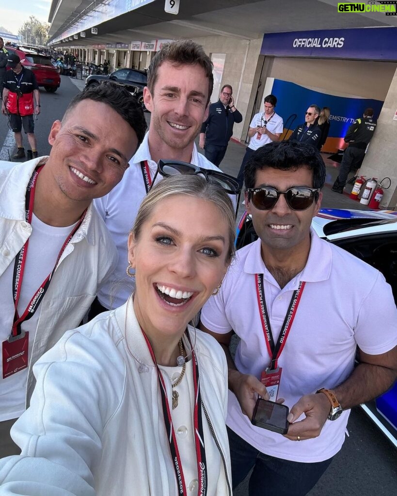 Nicki Shields Instagram - Season 10 here we go!!! Live on @tntsports NOW for the opening @fiaformulae race in México 🎤🎤 #formulae #mexicocity #mexicoeprix #mexico #electric #racing