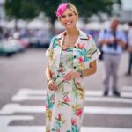 Nicki Shields Instagram - Stepping in back in time! Vintage fashion, iconic cars and flat out historic racing … Goodwood Revival has it all🙌🏼 Delighted to be back on the mic alongside @mr_davidgreen. 🎤🎤 Catch all the action live all weekend on the @goodwoodrrc and @skysportsf1 YouTube channel, and on @itv4 tonight. Thank you to my talented 📸📸 buddies @loujohnsonphoto and @dominic_james_photography And to @grantansbro79 for all the BTS 📸 Wearing @rocknromancevintage Glasses by @retropeepers Styled by @aliceburnfield Make up by @juliasnowdon.mua #goodwoodrevival #historic #racing #vintage #vintagefashion #f1 #itvsport #skysports Goodwood Motor Circuit