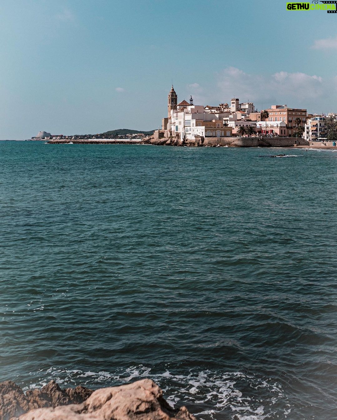 Nicolás Amelio-Ortiz - 8.2K Likes - Un par que me quedaron de Sitges. Las quería publicar en octubre pero ya se está por terminar noviembre 😯