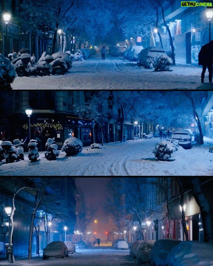 Nicolás Amelio-Ortiz Instagram - Estos dís tuve la oportunidad de documentar el centro de Madrid cubierto de nieve. Un evento histórico que no se repetirá en mucho tiempo, pero que pude vivir y capturar ☺️❄️🎥🎞 Madrid, Spain