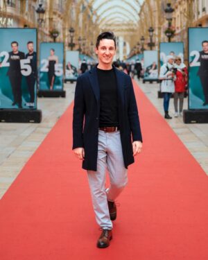Nicolás Amelio-Ortiz Instagram - Primera vez en el @festivalmalaga, uno de los festivales de cine más importantes de Europa. En este caso fui como parte del equipo detrás de @hackmafizmalaga en @mafizmalaga. Toda la experiencia en esta ciudad fue fascinante (¡hasta tuvimos tormenta de arena!) y espero con muchas ansias volver el año que viene.