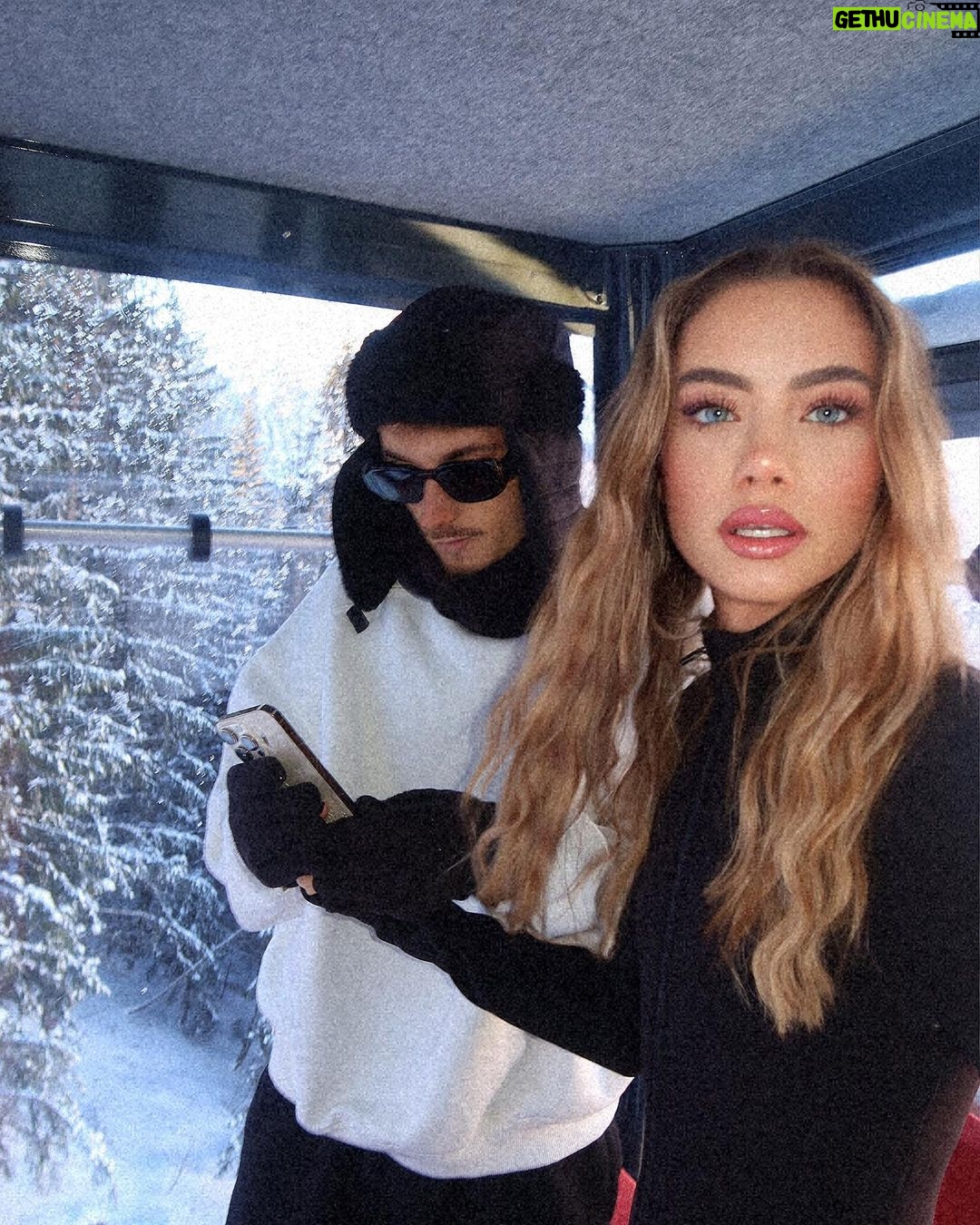 Nicolas Couteau Instagram - 📸🚠on se sera fait de beaux souvenirs Arêches-Beaufort