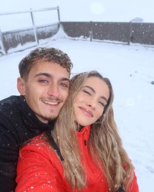 Nicolas Couteau Instagram - Vous partez au ski cette année vous ? 🤩🎿⛷️