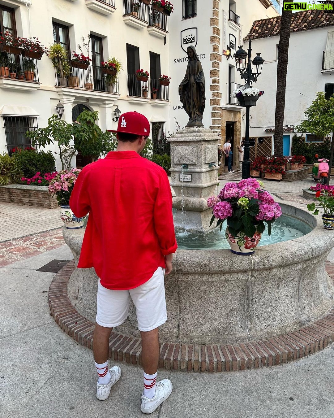 Nicolas Couteau Instagram - Bienvenido a Marbella !! 🇪🇸☀️🌴#marbella #sol Marbella, Málaga, Spain