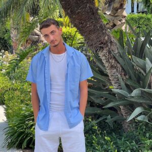 Nicolas Couteau Instagram - California dream 🤙🏼🏄🏻‍♂️🌴☀️