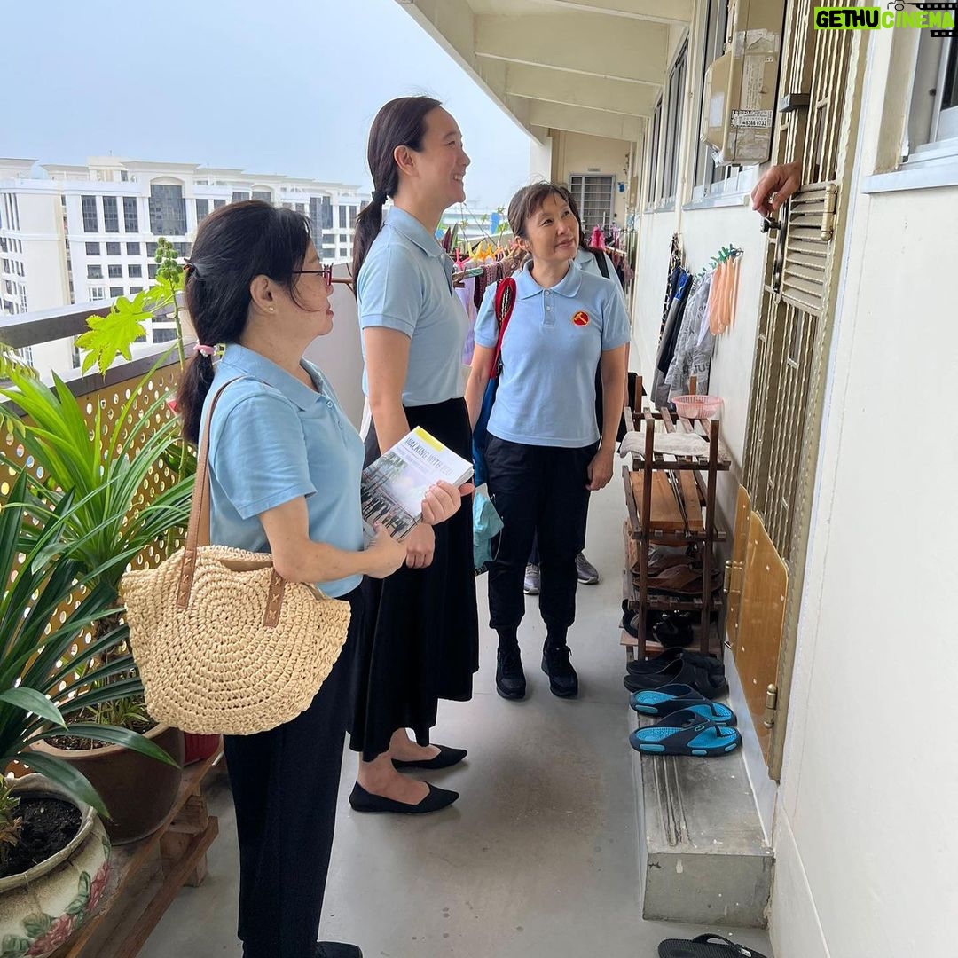 Nicole Seah Instagram - Due to the inclement weather, we had to shelve our plans for landed estate visits and found ourselves in Simei street 1 instead. One recurrent feedback that we received touched on seepage into the walls during periods of heavy rain, partially caused by wear and tear in the brick wall structure on the sides of the HDB flats. We also had the pleasure of speaking to a family who recently gained permanent residency after working here for many years. They invited us in and made us their rendition of teh tarik infused with crushed cardamom, which their neighbour, an elderly auntie next door loves and regularly drinks! The family celebrates Lunar New Year with their neighbours and their daughter D was enthusiastically telling us about her school excursion to Hortpark and practising for her grade 1 piano examination. The family agreed wholeheartedly with LO @pritamsingh76 ‘s suggestion in parliament calling for an English test in assessment for citizenship or permanent residency. It was a rainy morning and the team got drenched by the heavy rain during house visits, simply by standing along the corridors. But the warmth from residents who gave us water and even followed us down two floors to pass us an umbrella was touching and we had a good engagement. Simei, Singapore