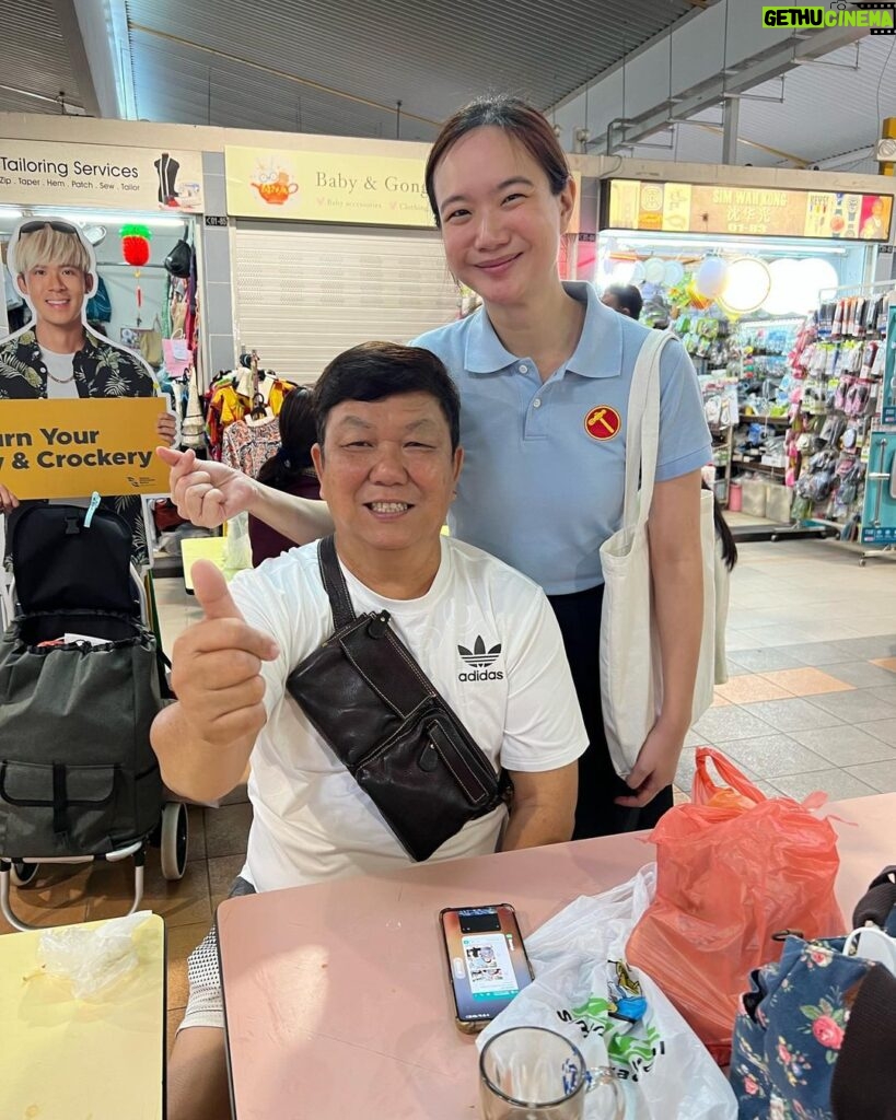 Nicole Seah Instagram - Cool weather greeted us at Fengshan market yesterday, as the team went on our weekly market walks to engage with residents. One of the first residents I spoke to, an elderly lady, said that she was planning to retire her western food stall at one of neighbouring blocks, as the rent had gone up to $6k a month and it was becoming unsustainable for her to run the stall. Some residents voiced out more support measures that they would have liked to have seen in the Budget, such as caregiver leave for people who have to take care of their elderly parents whilst juggling work. It was a fruitful engagement. As much has been said about needing to ensure future generations are taken care of, I hope it will not be a zero sum game for the current generation. A current generation that is presently well taken care of will also bode well for future generations as they are better equipped and more independently able to create a positive future for their kith and kin. Fengshan Hawker Centre
