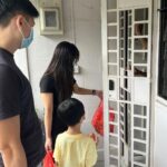 Nicole Seah Instagram - Last weekend’s food distribution provided a noteworthy, if sombre perspective during this season where the cost of living is high. A few cents increase for a cup of kopi may be a slight complaint for some of us, but to someone in need, it could be a luxury to be given up completely. A resident whom we provided rations to said that the bag of rice was a welcome addition as it helped to offset his expenses. He is unable to work due to recurrent tremors in his dominant hand, which renders him unable to carry out work that requires extensive fine or gross motor skills, such as transporting goods or cleaning. In the course of our monthly food distribution, the WP East Coast team makes it a point to support mom and pop shops by purchasing our rations directly from them. This month, we were honoured to be aided by donor Ben Ng from Aquila Ascension Advisory , who had also roped in his family and friends for the distribution efforts. It was a joy to see their young children getting involved in the distribution, and throughout the course of our chats, they managed to also brainstorm some new ways of bringing a positive impact to our beneficiaries. With such inspiration and team effort, we look forward to doing more in the coming year!