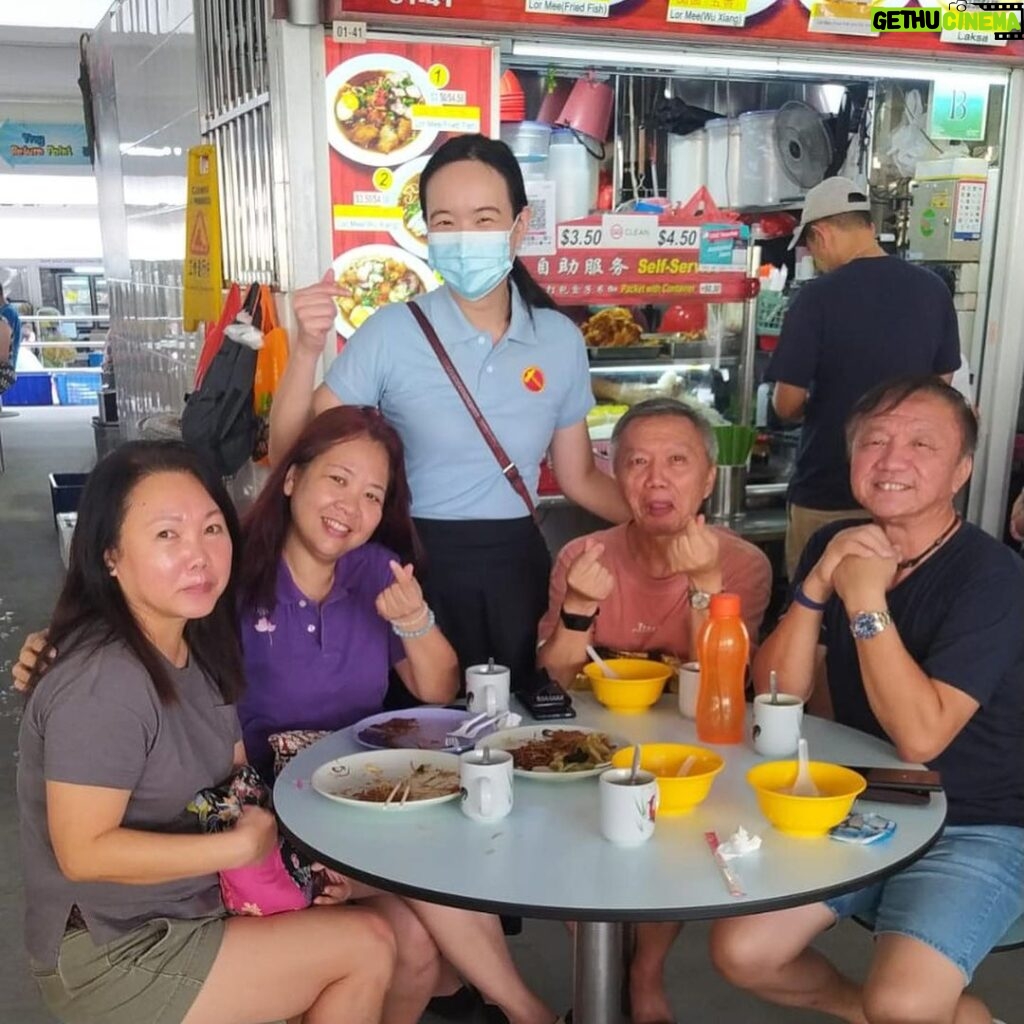 Nicole Seah Instagram - Visited the Bedok Block 216 Hawker Centre hawker centre with @fooseckguan.sg this morning. It was nice to say hello to warm familiar faces, for the young and the “young at heart” residents. The hawker centre welcomed back many residents after a three-month renovation, and it was great to see the same snaking queues for stalls which have been around for decades. The redevelopment and rebuilding of hawker centres are funded by the government when the time is due. Repair and redecoration works of hawker centres may be borne fully by NEA or the town council. It was a puzzling claim when we heard that the MPs fund the reparation of hawker centres from their own coffers, and the resident whom this was communicated to was similarly befuddled. Separately, I spoke to a blue collared worker who worked in a local franchise nearby and she teared up as she recounted an abusive supervisor who used the mop to vent his anger and was verbally abusive towards staff who were low wage workers and could not afford to resign. This individual was fortunate enough to leave the company and found another shift job. Mindful that there are always two sides to a story, I told her that we would be happy to help her file a written appeal to MOM as she was illiterate. She declined and said that she was afraid of the potential consequences as she finds it difficult to land gainful employment. I was not able to ascertain at that stage if the anecdote could be substantiated further. However it was a sombre reflection regardless that low wage workers continue to be on the receiving end of a power imbalance in our workforce, and there needs to be more rights and safeguards in place to ensure their personal safety and dignity in the workplace. Blk 216 Bedok Hawker Centre
