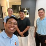 Nicole Seah Instagram - Met inspiring and entrepreneurial Singaporeans at house visits in Simei last evening. Resident L decided to set up his own digital marketing consultancy after being an employee for a few years, and spoke about the need to keep ahead of the trends such as Tiktok in order to remain competitive. Resident H had refurbished his flat into a stunning minimalist abode and designed his new home to accommodate a side hustle and passion in the form of private dining, whilst juggling a demanding job as a trader. The Kampong spirit was also alive in the block, as we noted a bottom-up WhatsApp group chat that was organised for residents to stay connected. Big thanks to our regular volunteers for regularly walking the ground with us. Also a shoutout to WP member and former candidate Frieda Chan, who recently told me about her own startup Synergy Collective, which provides remote counselling and therapy to GP referrals. It’s a worthwhile initiative, and thank you for the nifty tote bag!
