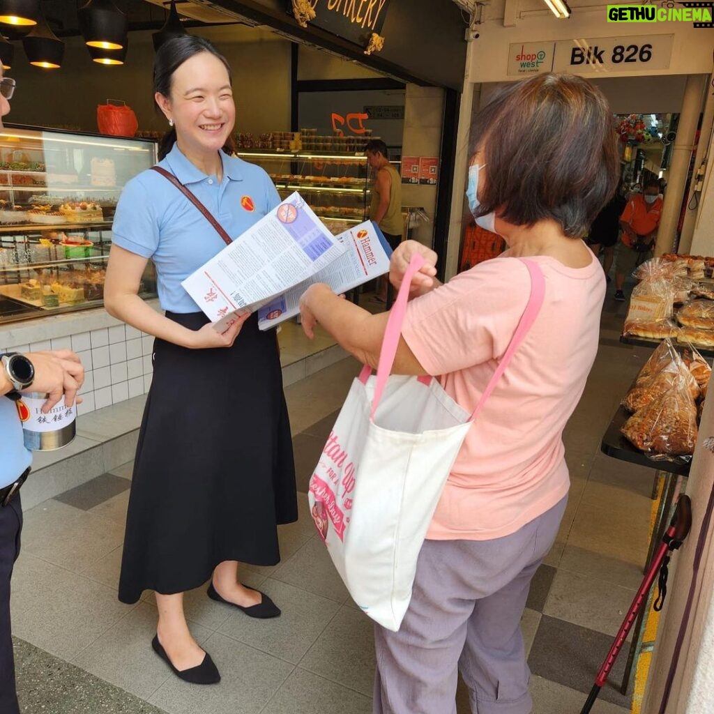 Nicole Seah Instagram - Interesting experience this morning as The Workers’ Party did our Hammer outreach at 85 Fengshan market, Simei MRT, and an area WP has not contested in - Tampines Street 81. Lots of warmth at our usual stomping ground amidst the cool rainy weather. Tampines was energetic and a new experience for many of us, as the area was last visited by WP pre-covid. Hope to see everyone again very soon. Thanks for supporting us and getting a copy of the Hammer.