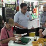 Nicole Seah Instagram - The sudden downpour this morning at 216 Bedok hawker centre did not dampen the spirits of WP members who showed up for our Hammer outreach! It was great to speak to residents whom we have encountered repeatedly over the course of our visits. Wishing everyone a happy and restful long weekend this Labour Day. Blk 216 Bedok Hawker Centre