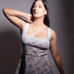 Niharica Raizada Instagram – Perfect.

Wearing @coverstoryfsl 

@official_niharica_raizada

Shot by @apstudio.arun