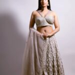 Niharica Raizada Instagram - Just be Excellence ! #NiharicaRaizada Styled by @banthia.kapil Wearing @aynaaworld Shot by the greatest @apstudio.arun
