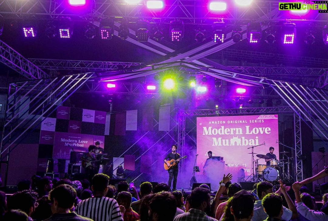 Nikhil D'Souza Instagram - I LOVE being on stage. In fact, the day after is usually a bit of a downer. Playing live to you guys could therefore be a drug of sorts. And I don’t plan on stopping any time soon. Feel free to come up with captions for photo no. 2 #mausamhaipyaar #modernlovemumbaifest @primevideoin @pritishnandycommunications 📸: @ziyaadmedia