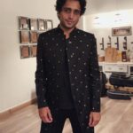 Nikhil D'Souza Instagram - Happy happy Diwali to you and your family. This is me after a marathon party session spent with close friends and some beautiful people I’ve met for the first time. So glad we’re moving from virtual to in-person. I’ve missed this. Cheers to an amazing year ahead for you and me. 🥂