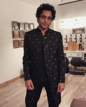 Nikhil D'Souza Instagram - Happy happy Diwali to you and your family. This is me after a marathon party session spent with close friends and some beautiful people I’ve met for the first time. So glad we’re moving from virtual to in-person. I’ve missed this.
Cheers to an amazing year ahead for you and me. 🥂