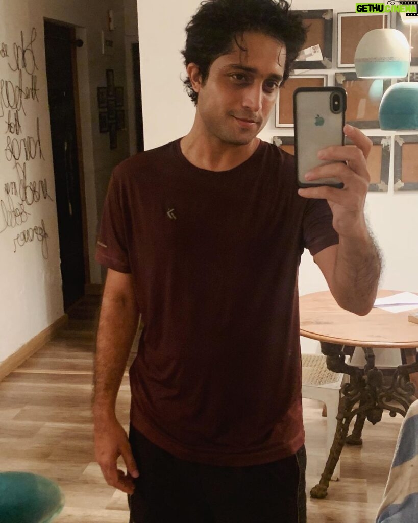 Nikhil D'Souza Instagram - Over 6 months since I had covid and I’m finally feeling like I’m mostly out of the long term effects. Other than this random post-run selfie, I’m back working on something a little different -that’ll please the long time fans. You know who you are. ❤️ Announcement soon.